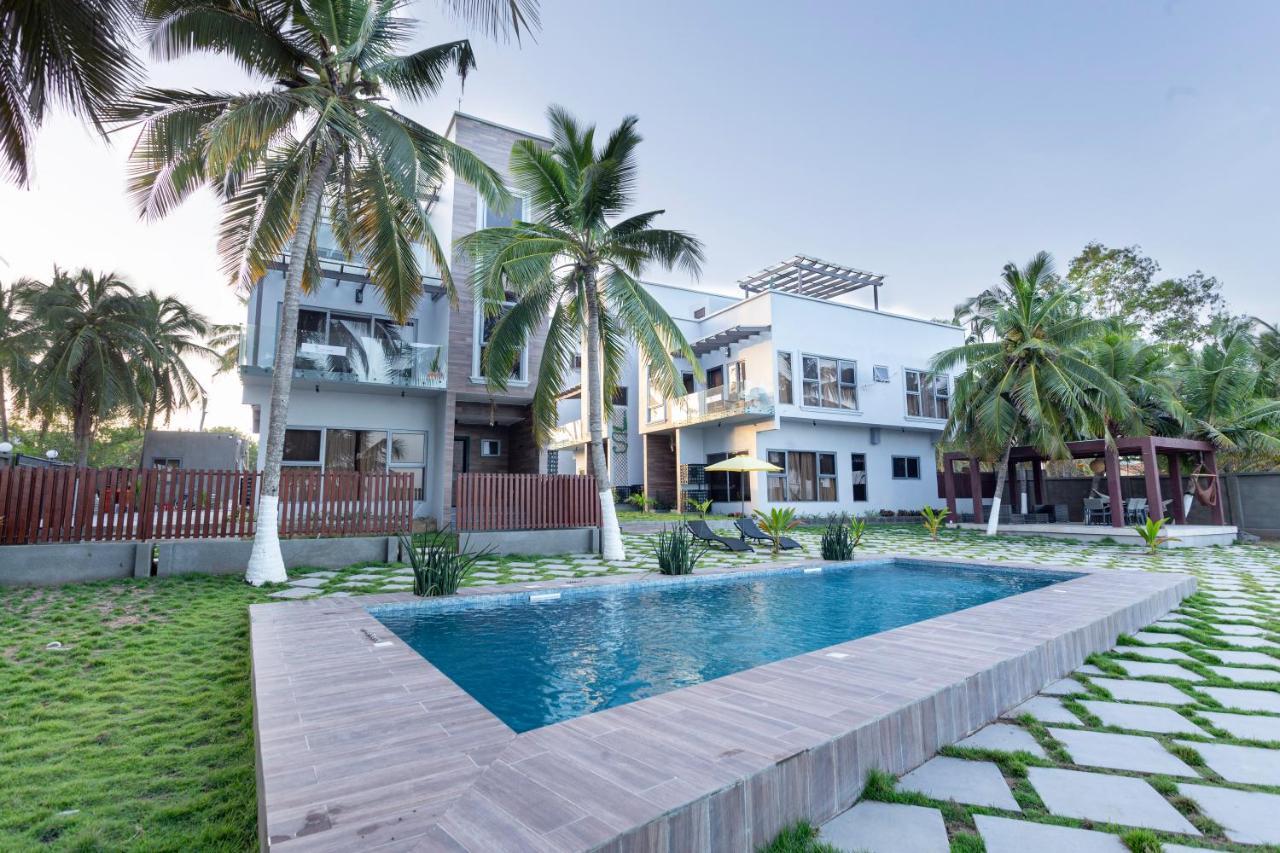 Serenity Residences & Spa - Kokrobite Beach Exterior foto